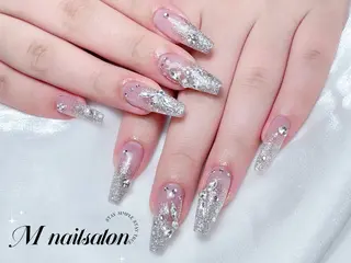 ネイル M🌷nail 長さだし専門店のネイルデザイン
