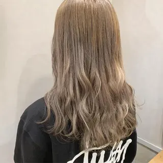 ロング カラー ヘアアレンジ 代表🎀 ふわモテ愛 され髪🩷yumiのヘアスタイル