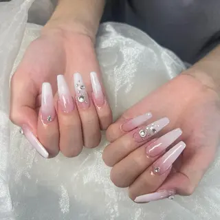 ネイル Hi beauty テイのネイルデザイン