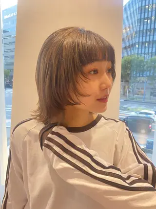 ショート カラー 増井 彩乃のヘアスタイル