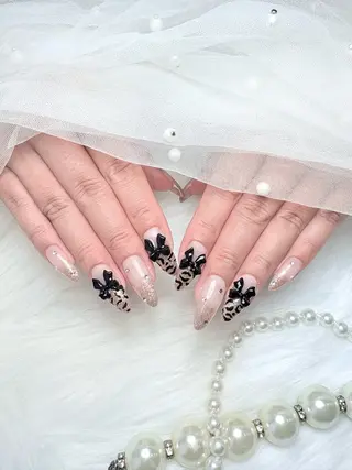 ネイル AISHA ︎︎のネイルデザイン