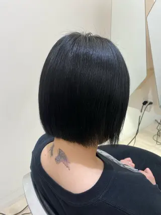 ショート カラー COL BIRTH所属・KIRARI .のヘアスタイル