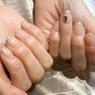 ネイル Flore (フロール)の眉毛・アイブロウイメージ