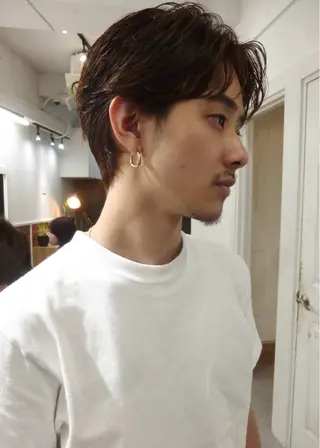 ショート パーマ メンズ グランジヘア 無造作ヘアHYUGAのヘアスタイル