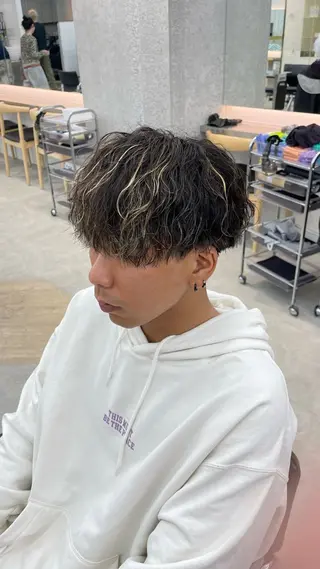 ショート カラー パーマ メンズ キッズ 栄💗レイヤーカット ｜韓国風｜haruのヘアスタイル