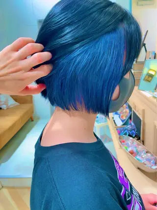 カラー 🥇KEN /レイヤー/艶カラーのヘアスタイル