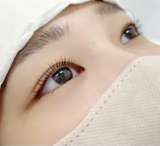 マツエク・マツパ 髪質改善 Vingt-cinq (K)【ヴァンサンク】所属・kaori　Rire 🌻まつげサロンのマツエク・マツパデザイン