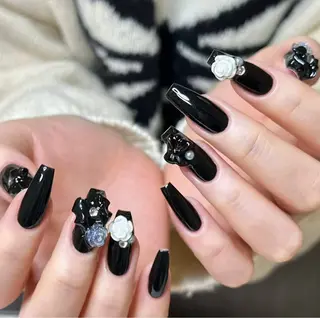 ネイル Tini ANA.CHUOのネイルデザイン