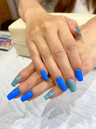 ネイル Nest 岩崎のネイルデザイン