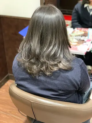 セミロング カラー Ebise Kazunoriのヘアスタイル