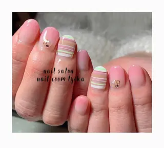 ネイル ﾈｲﾙﾙｰﾑﾘｯｶ 𝐦𝐚𝐲𝐮のネイルデザイン