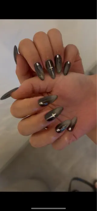 ネイル JAYU(mooiシェアサロン内)所属・JAYU タトゥー&ネイルのネイルデザイン