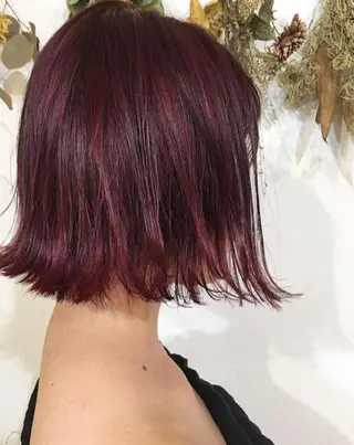 ショート カラー ヘアアレンジ 厚地 伽寧のヘアスタイル