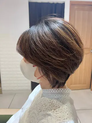 ショート まとまる美髪矯正 ×レイヤーカットのヘアスタイル