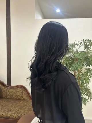ロング カラー 赤星 さえのヘアスタイル