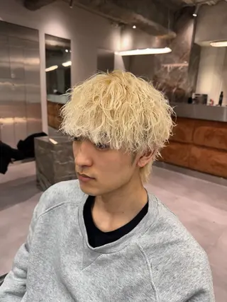 カラー パーマ メンズ ブリーチ/パーマ特化 片平和寿のヘアスタイル