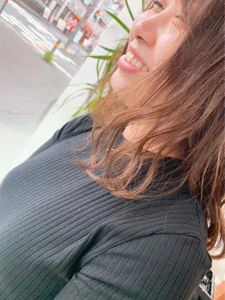 セミロング カラー ヘアアレンジ 脱白髪染め美容師 竹内涼乃のヘアスタイル