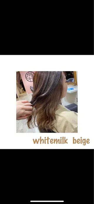 セミロング SALOWIN上野店所属・美髪ヘア 🤍erikaのヘアスタイル