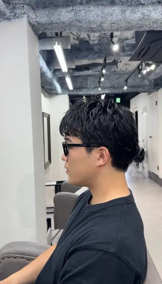 ショート パーマ メンズ roka イシハラのヘアスタイル