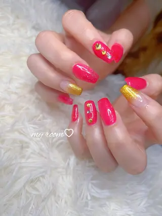 ネイル うるま市サロン Yuko Izawaのネイルデザイン