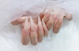 ネイル B·U Nail大宮 長さだし専門店のネイルデザイン