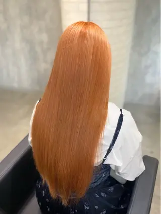 ロング カラー shiori/透明感 /顔周り/髪質改善のヘアスタイル