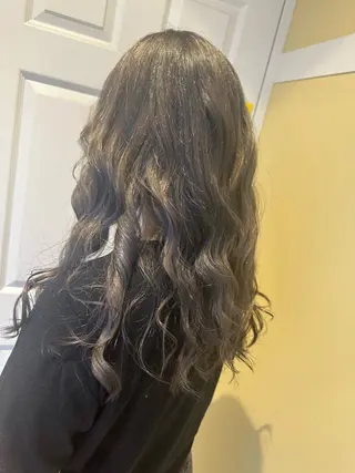カラー 三井 望夢のヘアスタイル
