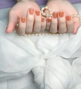 ネイル pink ladyサロン所属・べ にのネイルデザイン