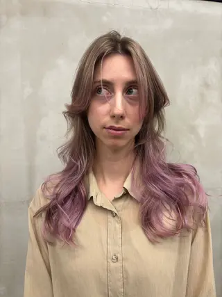 ロング ハイトーン/ ハイライト真柚🍨のヘアスタイル