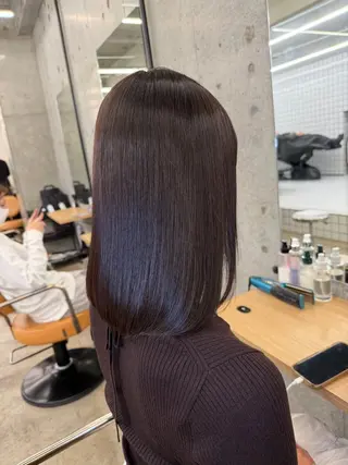 ミディアム 髪質改善×縮毛矯正× 艶カラー　吉原和磨のヘアスタイル