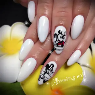 ネイル Home Salon Avenir.のネイルデザイン