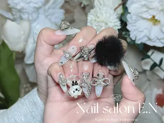 ネイル E.N🦋 長さ出し/持ち込みのネイルデザイン