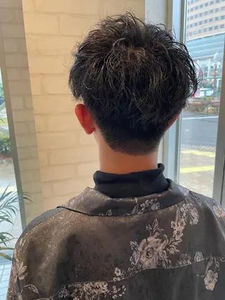 パーマ メンズ ケアブリーチ /髪質 改善/古橋圭史郎のヘアスタイル