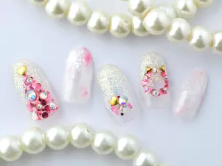 ネイル 💗🪽Tiary Nail🪽💗のネイルデザイン