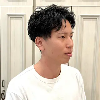 メンズ 大阪ウルフカット 🐺デザインカラーのヘアスタイル