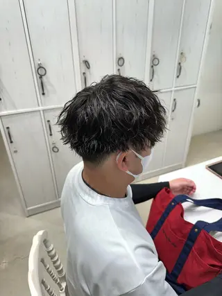 パーマ メンズ N,SOL / 岩上 新大のヘアスタイル