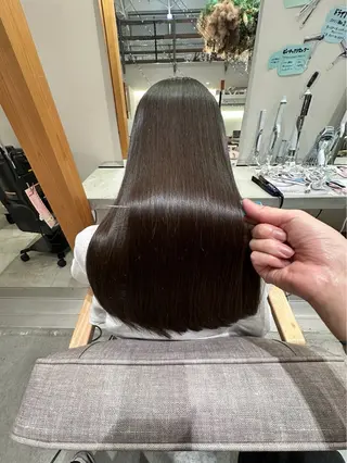 カラー パーマ 宮本 茉衣子のヘアスタイル