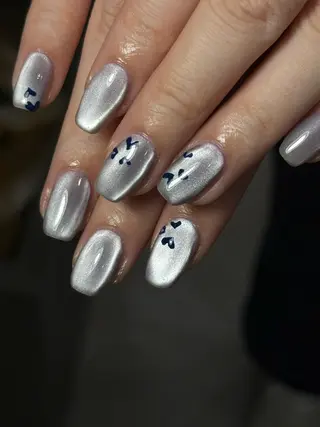 ネイル neouv所属・NEOUV_ mikuのネイルデザイン