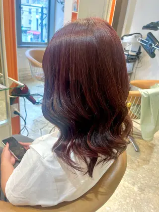 セミロング カラー うしだ かおるのヘアスタイル