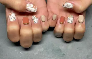 ネイル LAVISH nail salonのネイルデザイン