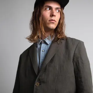 ミディアム メンズ 鈴木 一貴のヘアスタイル