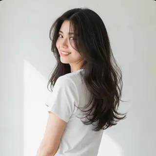 セミロング カラー KIZU 髪質改善 オカルト怪談のヘアスタイル