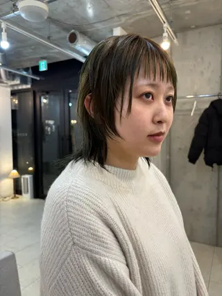 ミディアム カラー NOUN所属・eri kinjoのヘアスタイル