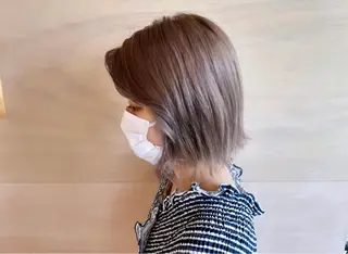 ミディアム カラー 🐼加藤 佳穂🐾のヘアスタイル