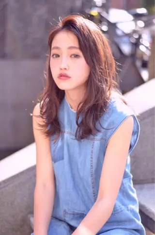 セミロング カラー 吉祥寺aivee 若手注目スタッフのヘアスタイル