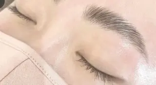 アイブロウ more edge 五反田所属・ru rikaのマツエク・マツパデザイン