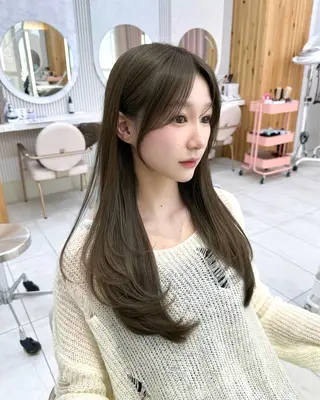 ロング カラー 🇰🇷韓国風くびれ ヘア🇰🇷中村優大のヘアスタイル