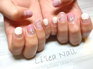 ネイル Li'leaNail AINAのネイルデザイン