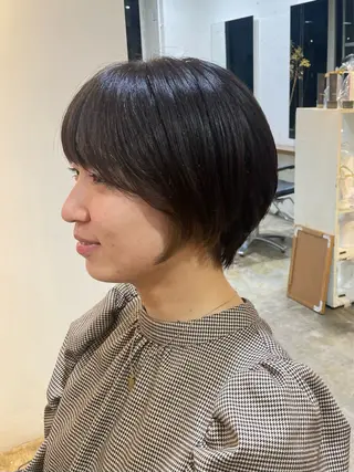 ショート カラー RIN／韓国ヘア レイヤーカットのヘアスタイル