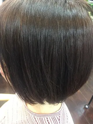 ショート カラー 桧山 真のヘアスタイル